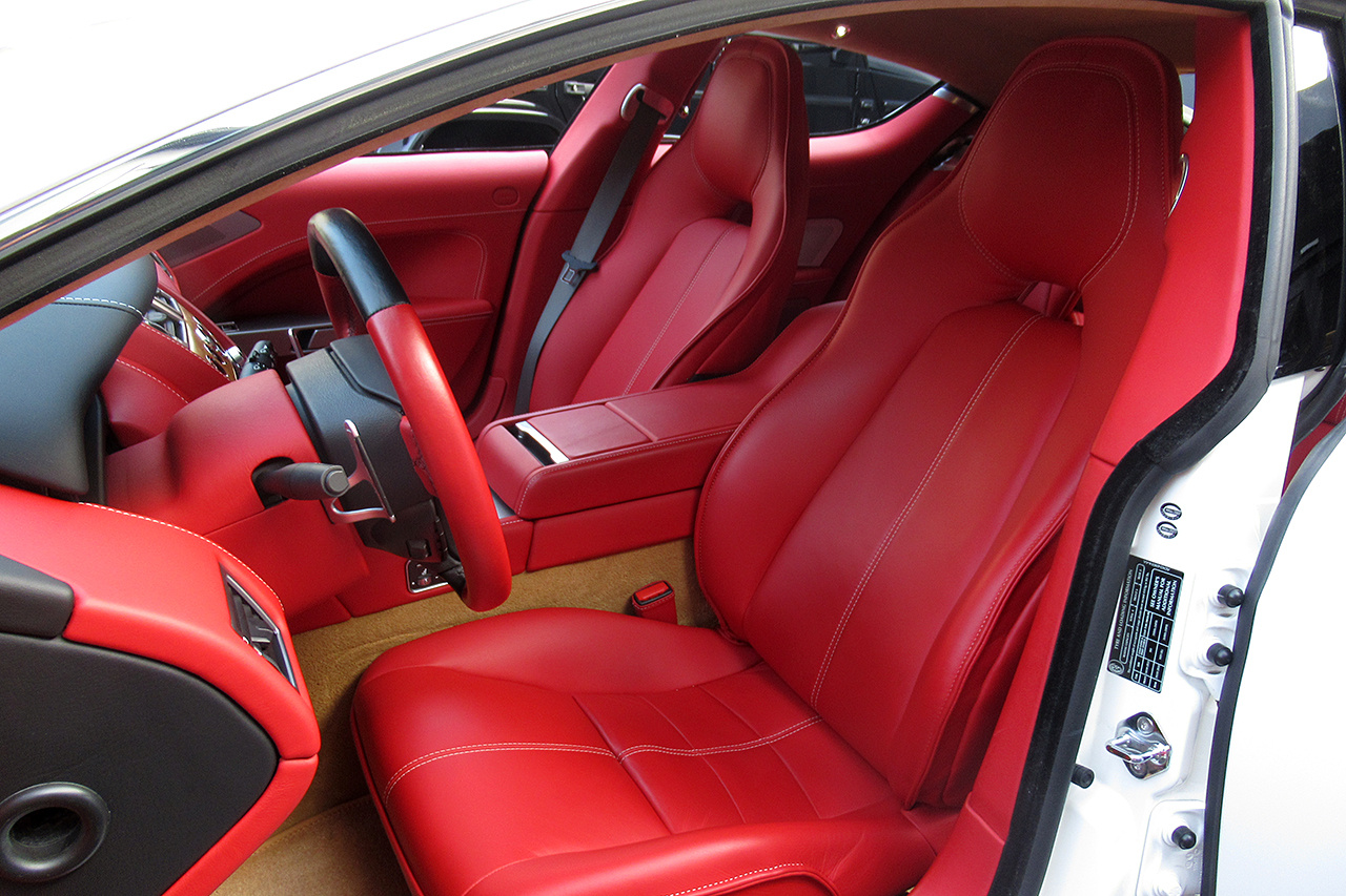 2013 Aston Martin RAPIDE null