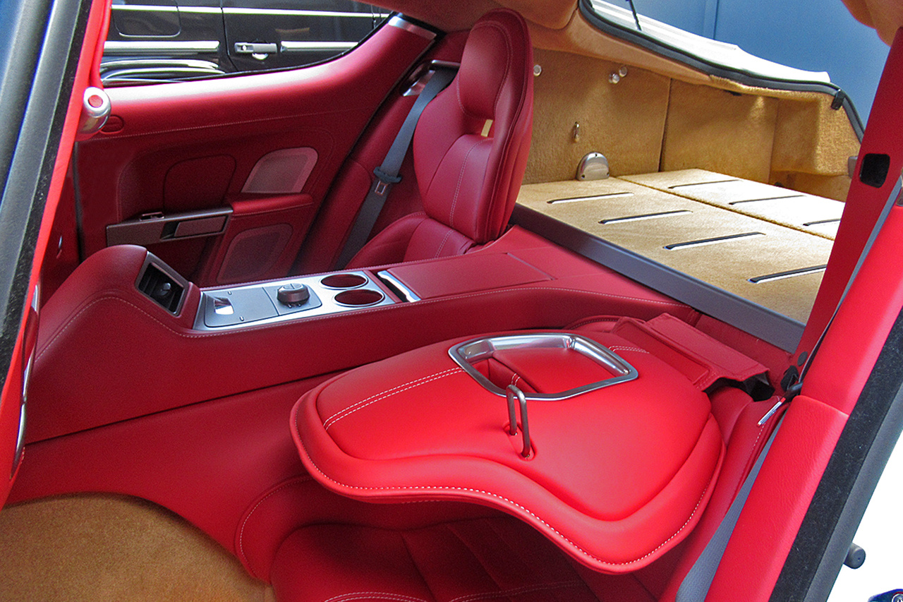 2013 Aston Martin RAPIDE null