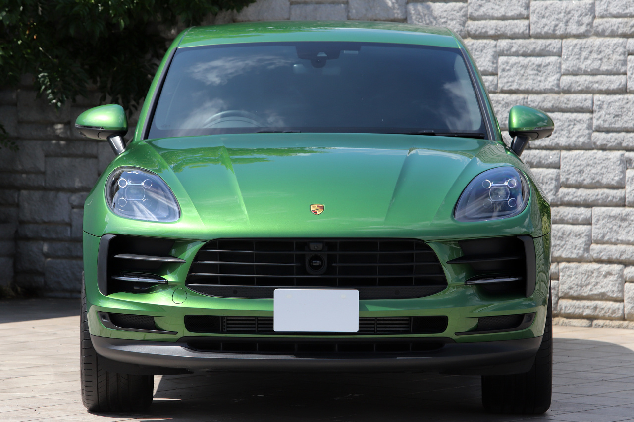 2020 Porsche MACAN null