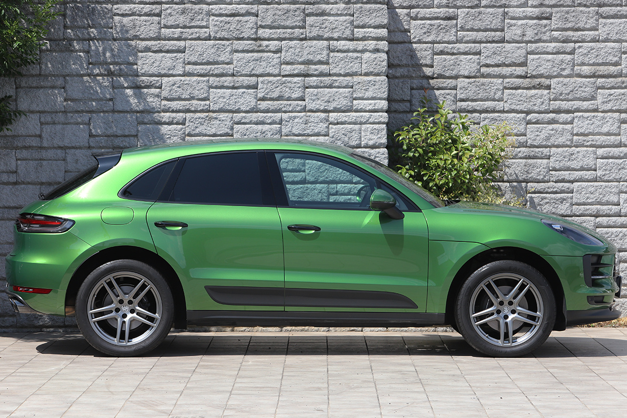 2020 Porsche MACAN null