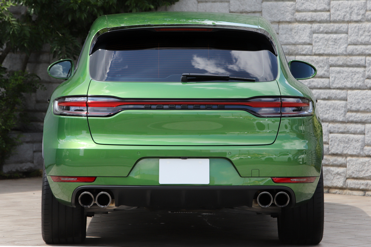 2020 Porsche MACAN null