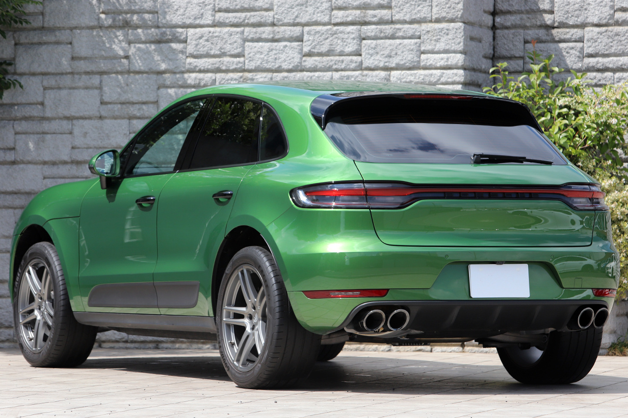 2020 Porsche MACAN null