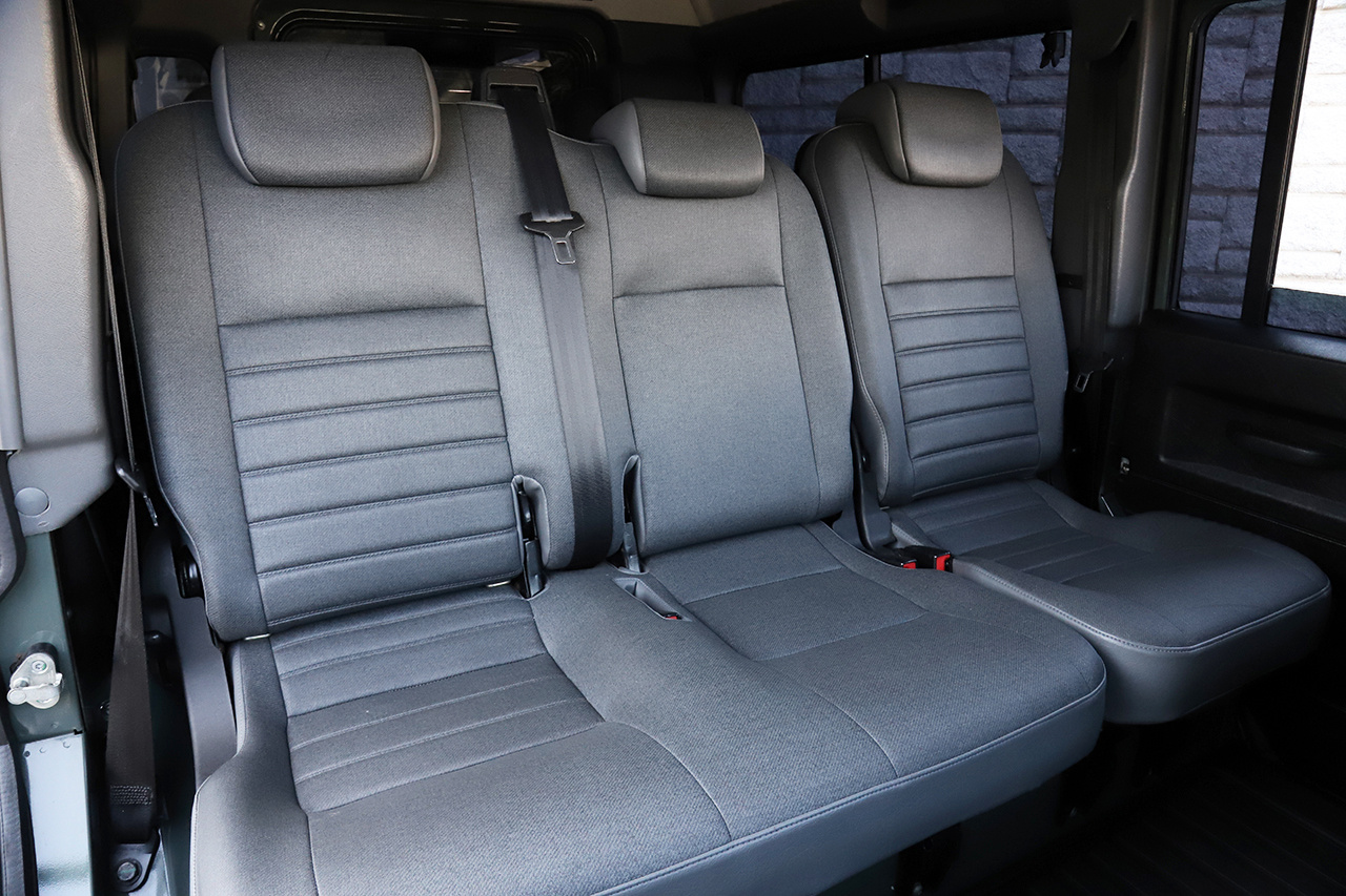 2017 Land Rover DEFENDER null