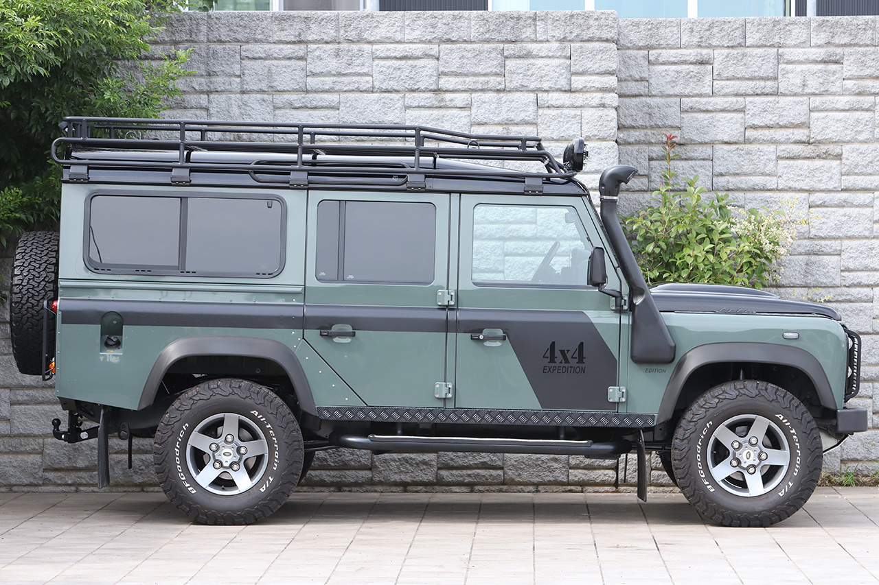 2017 Land Rover DEFENDER null
