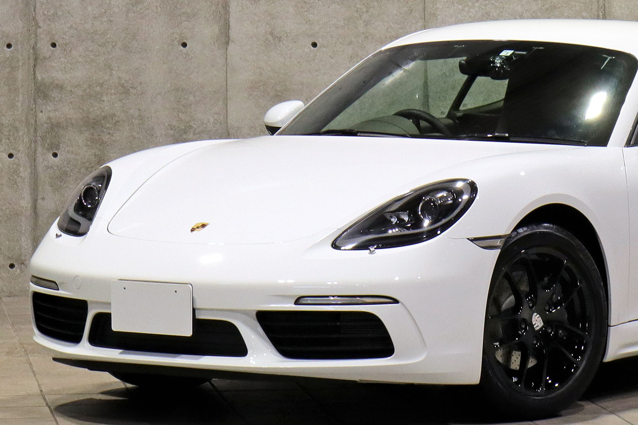2018 Porsche 718 CAYMAN null