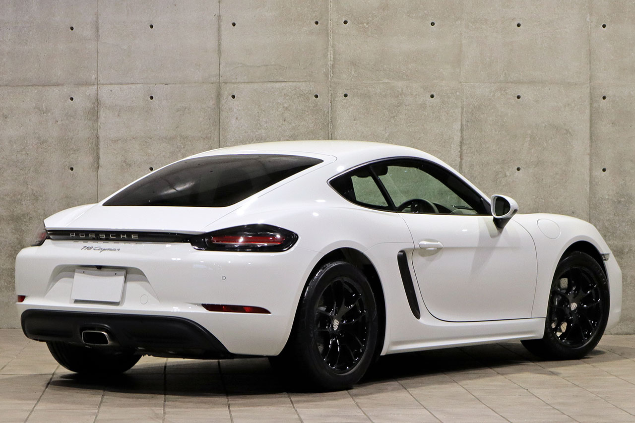2018 Porsche 718 CAYMAN null