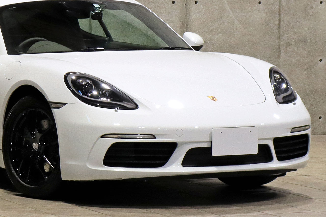 2018 Porsche 718 CAYMAN null