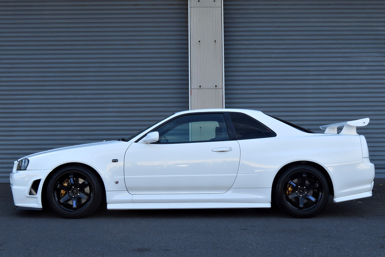 1999 Nissan SKYLINE GT-R R34 GT-R Nismo Z-Tune Front Bumper, HKS Stainless Front Pipe, Coppermix Twin Clutch,