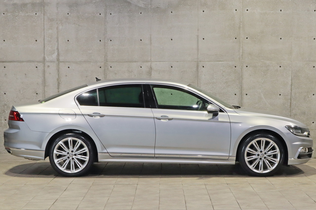 2018 Volkswagen PASSAT null