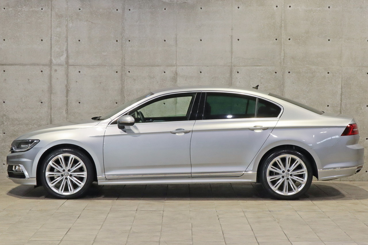 2018 Volkswagen PASSAT null