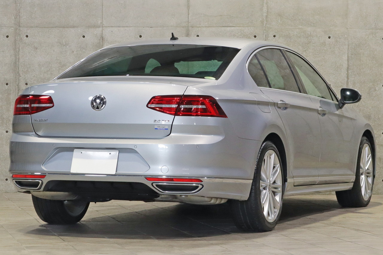 2018 Volkswagen PASSAT null