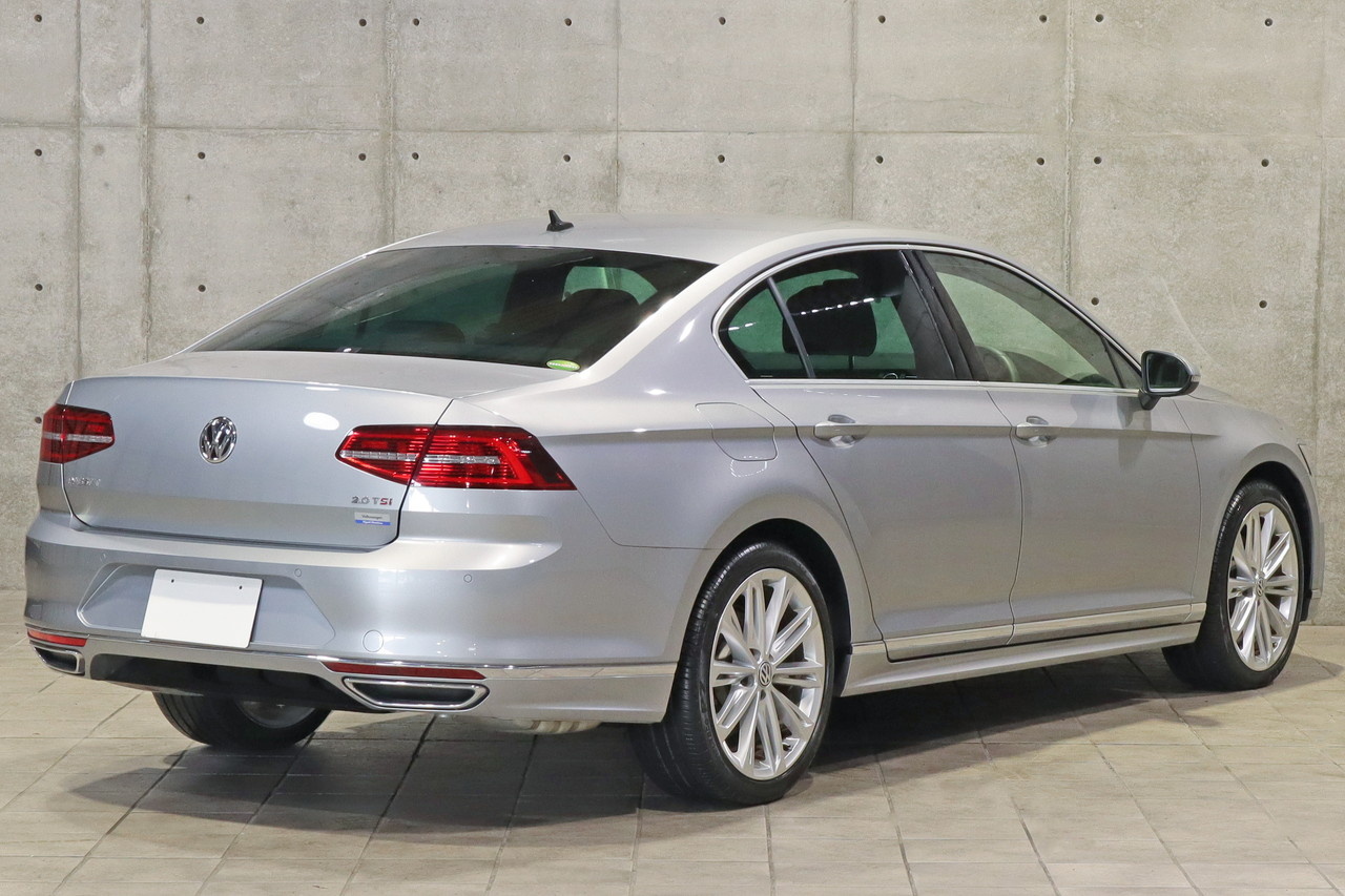2018 Volkswagen PASSAT null