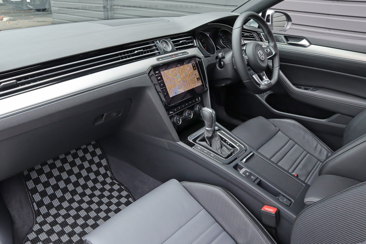 2018 Volkswagen PASSAT null