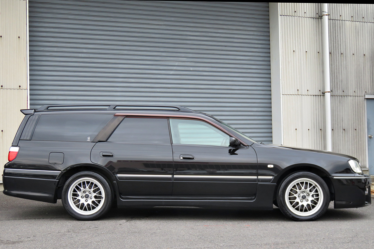 1998 Nissan STAGEA Autech Version 260RS, RB26DETT Engine, Autech BBS 17 Inch Alloy Wheels, Roof Spoiler 