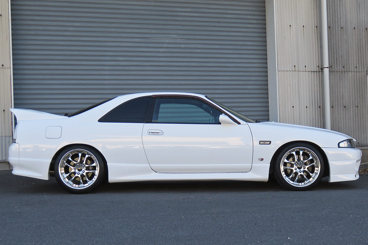 1996 Nissan SKYLINE COUPE R33 GTS25 Type M SpecⅡ, Exas Exhaust, HKS Adjustable Height Coilovers, Recaro seats (SR-4)