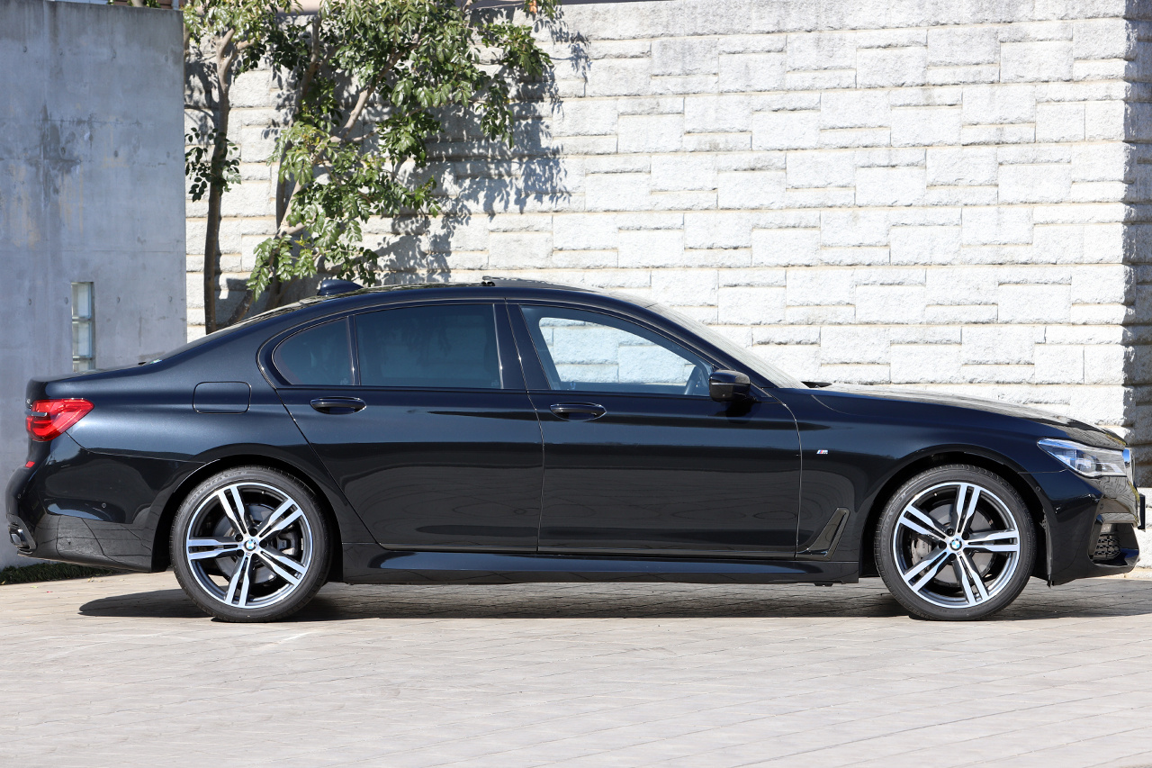 2018 BMW 7 SERIES 740I M SPORT