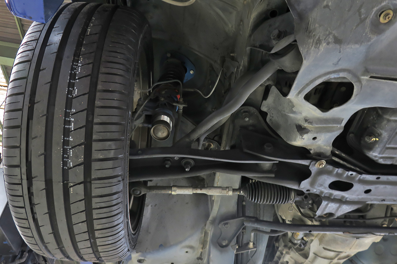 2002 Nissan SILVIA S15 SPEC R, WORK EMOTION 18 Inch Wheels, HPI Intercooler, CUSCO Height Adjustable Coilovers