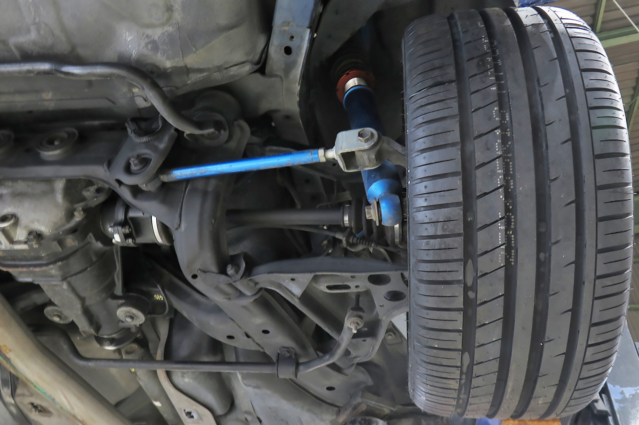 2002 Nissan SILVIA S15 SPEC R, WORK EMOTION 18 Inch Wheels, HPI Intercooler, CUSCO Height Adjustable Coilovers