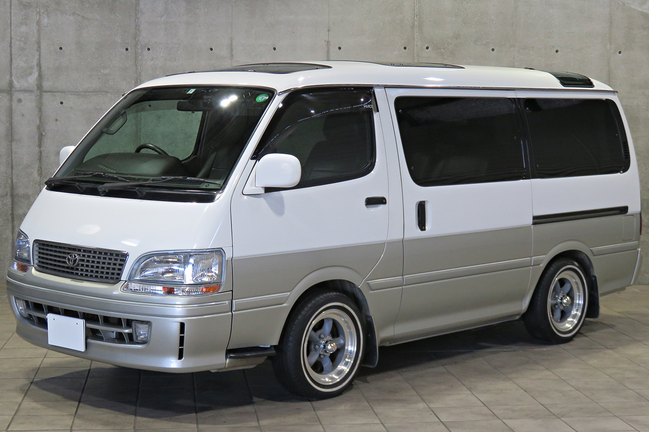 1997 Toyota HIACE Super Custom G, Triple Moon Roof, Back Camera