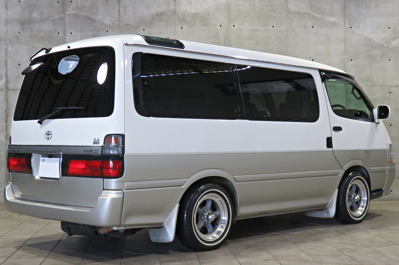 1997 Toyota HIACE Super Custom G, Triple Moon Roof, Back Camera