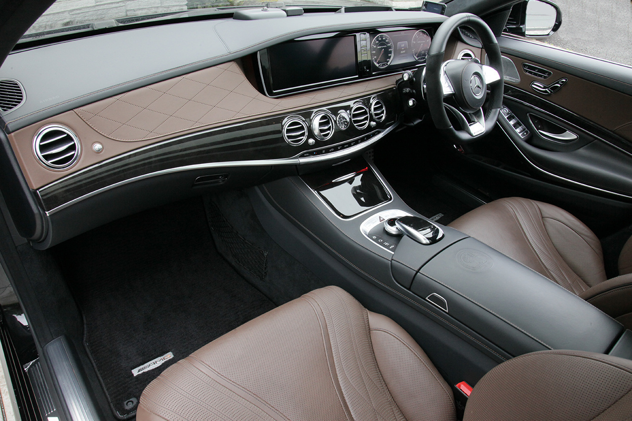 2015 Mercedes-AMG S-CLASS null