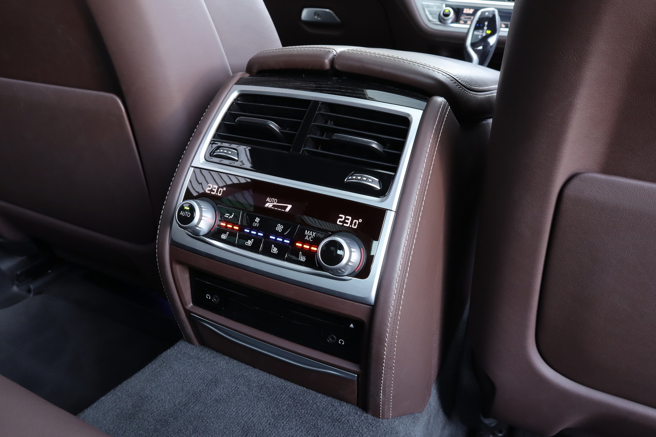 2017 BMW 7 SERIES 740D XDR M SPOILER