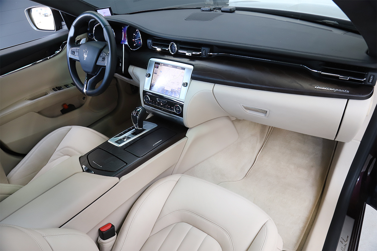 2015 Maserati QUATTROPORTE null