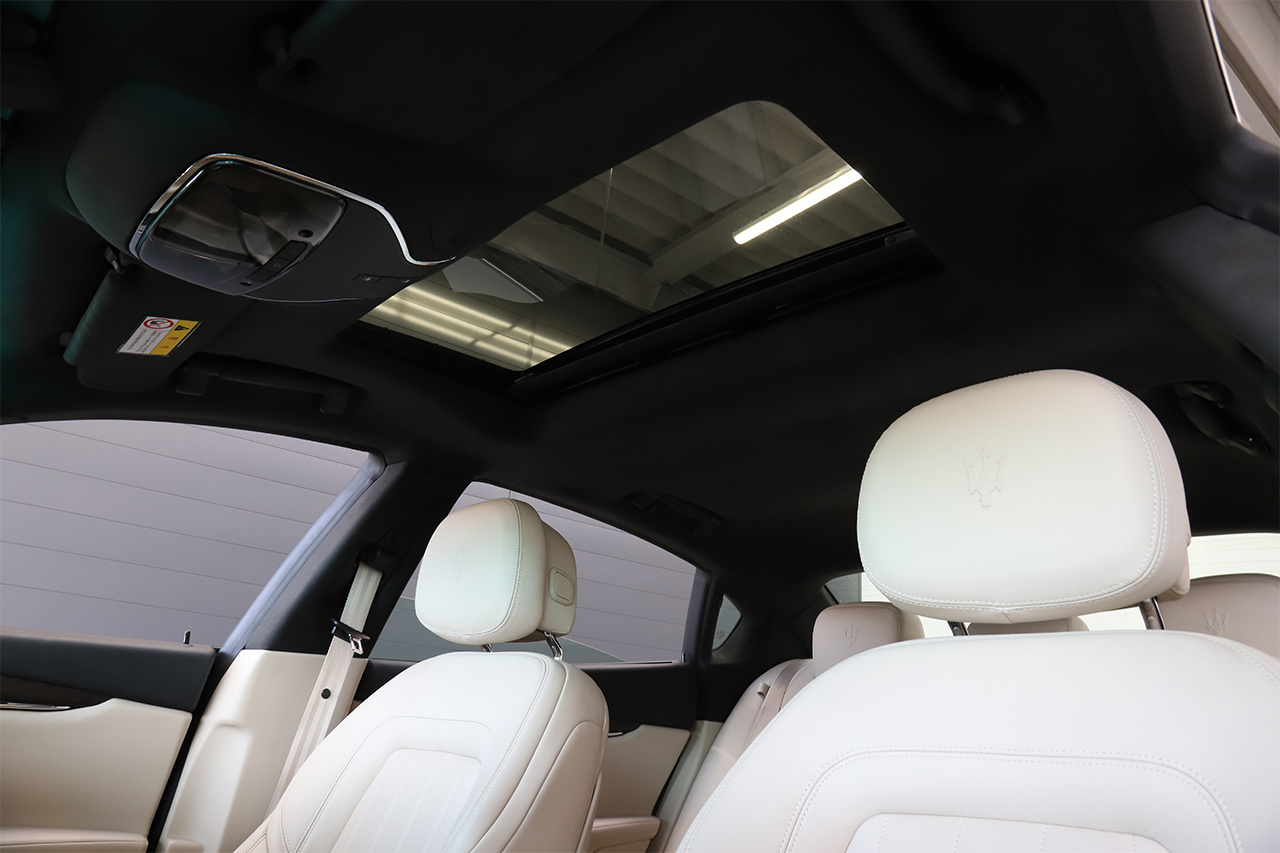 2015 Maserati QUATTROPORTE null