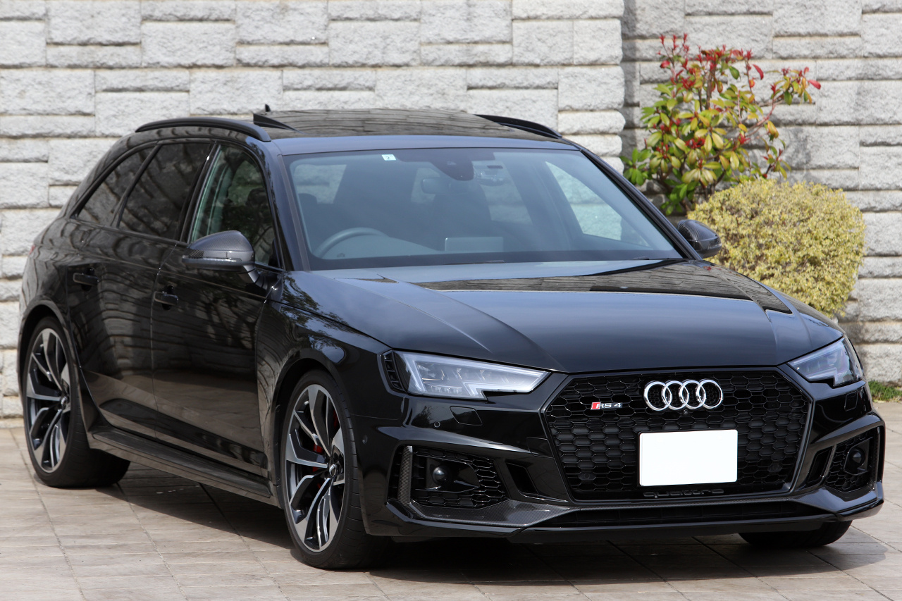 2019 Audi RS4 AVANT null