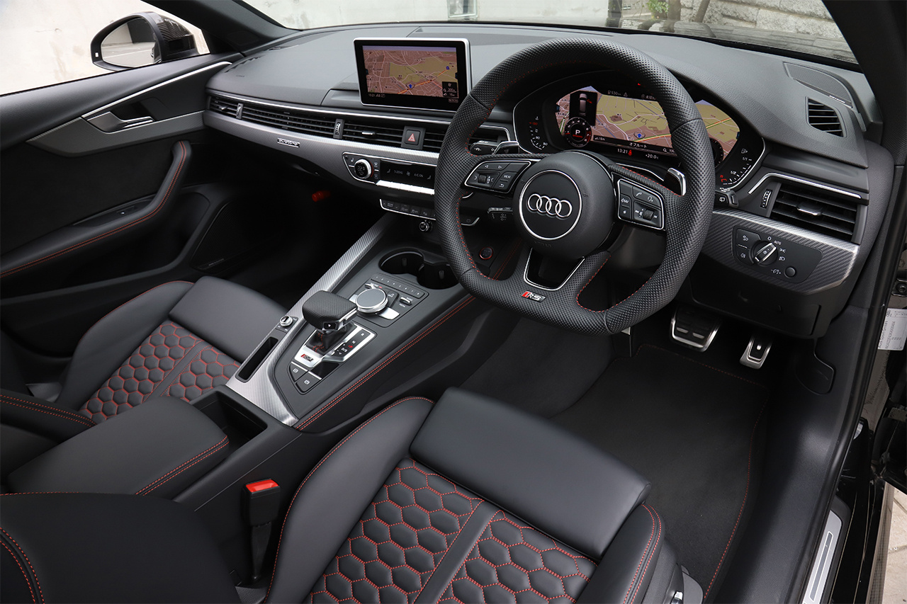 2019 Audi RS4 AVANT null