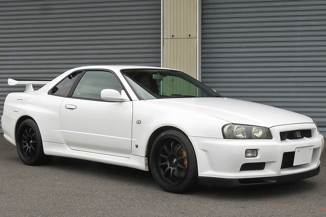2000 Nissan SKYLINE GT-R BNR34 R34 GT-R, NISMO Exhaust, NISMO Shock Absorber, ADVAN Racing 18 Inch Wheels
