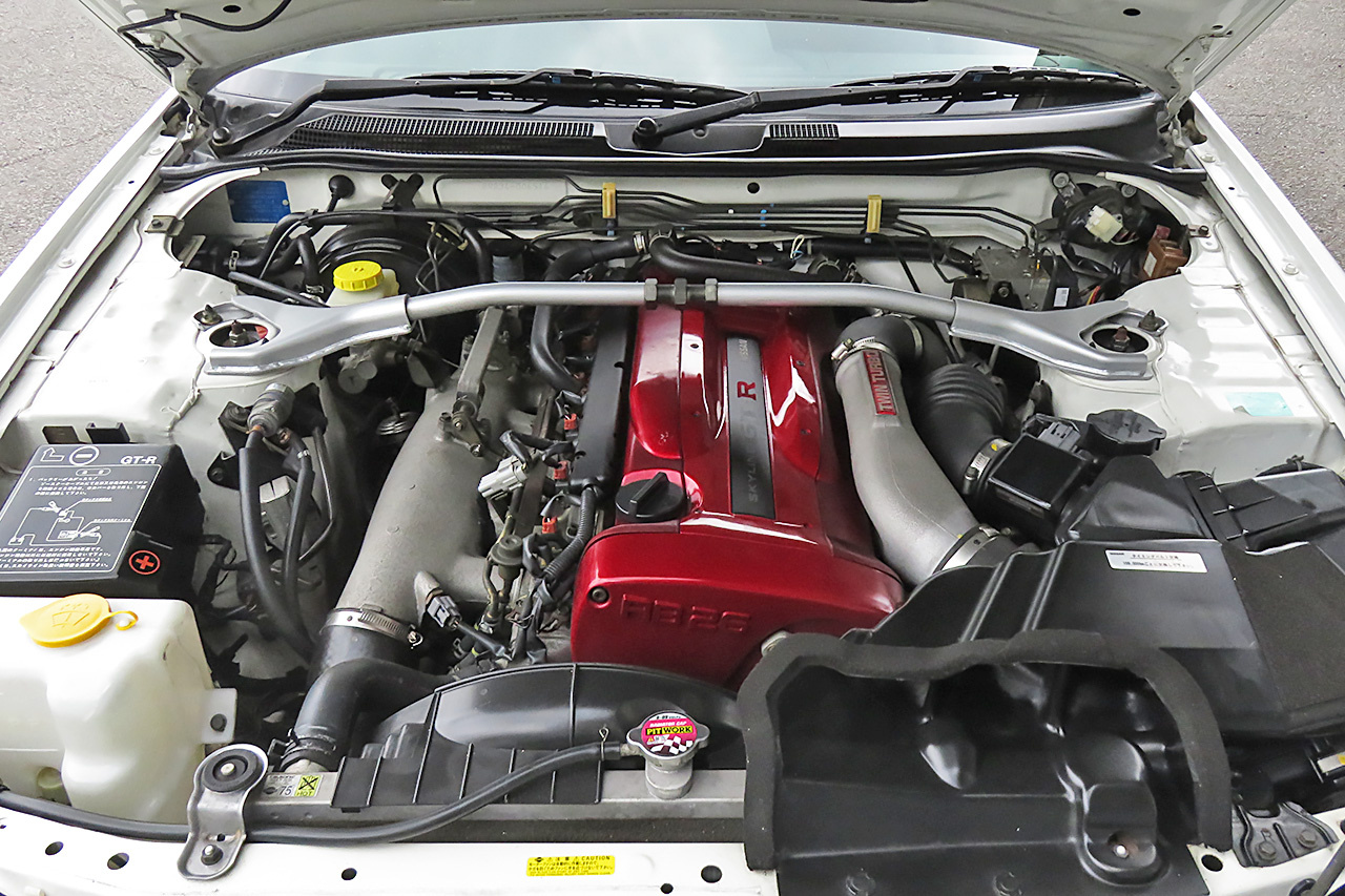 2000 Nissan SKYLINE GT-R BNR34 R34 GT-R, NISMO Exhaust, NISMO Shock Absorber, ADVAN Racing 18 Inch Wheels