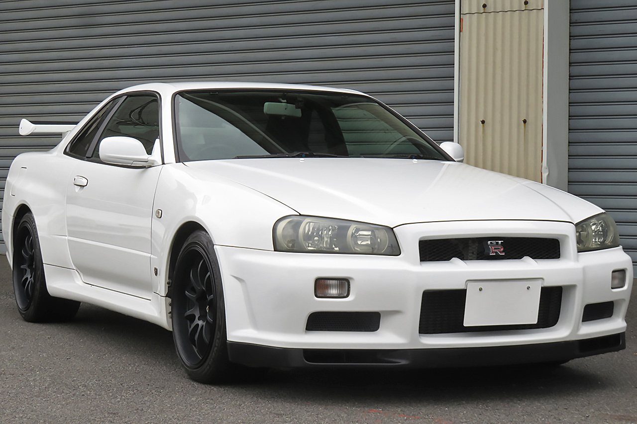 2000 Nissan SKYLINE GT-R BNR34 R34 GT-R, NISMO Exhaust, NISMO Shock Absorber, ADVAN Racing 18 Inch Wheels