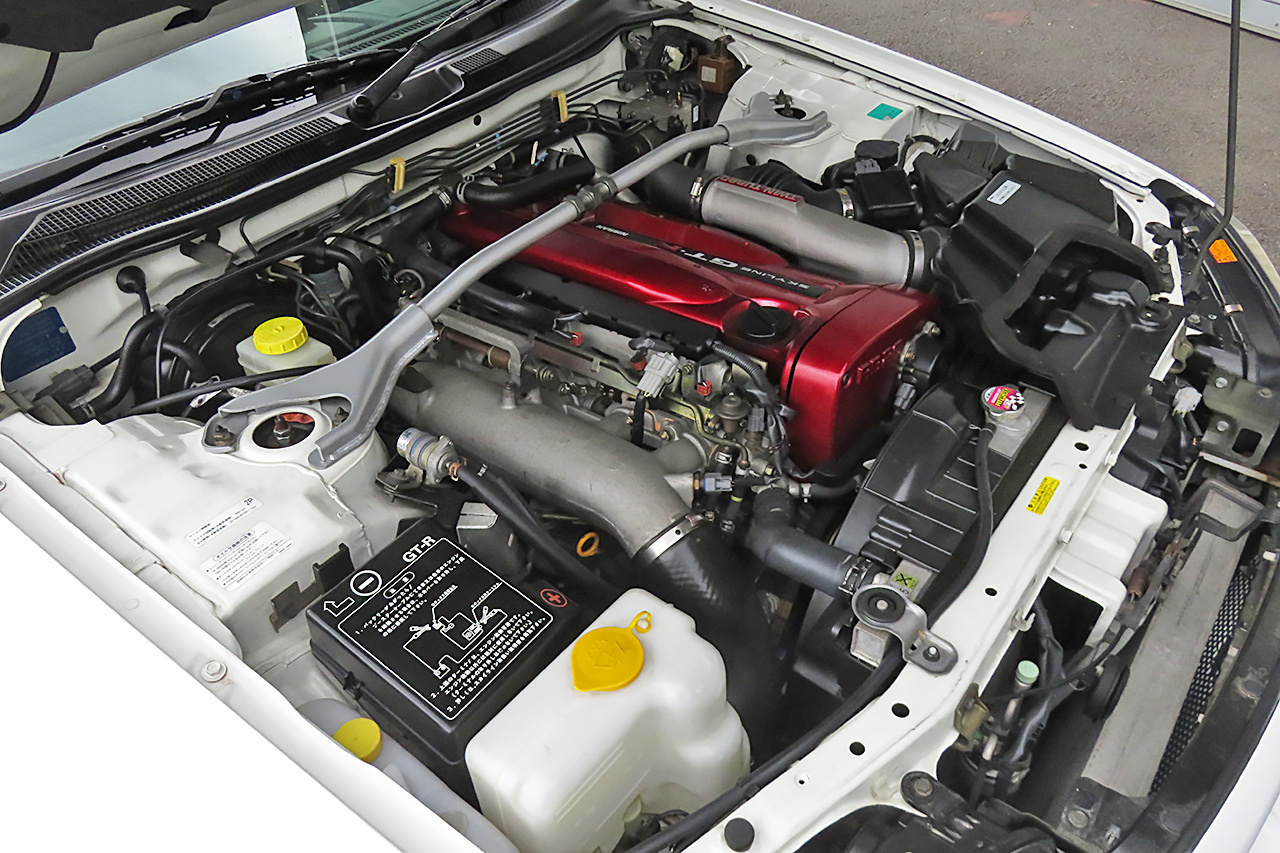 2000 Nissan SKYLINE GT-R BNR34 R34 GT-R, NISMO Exhaust, NISMO Shock Absorber, ADVAN Racing 18 Inch Wheels