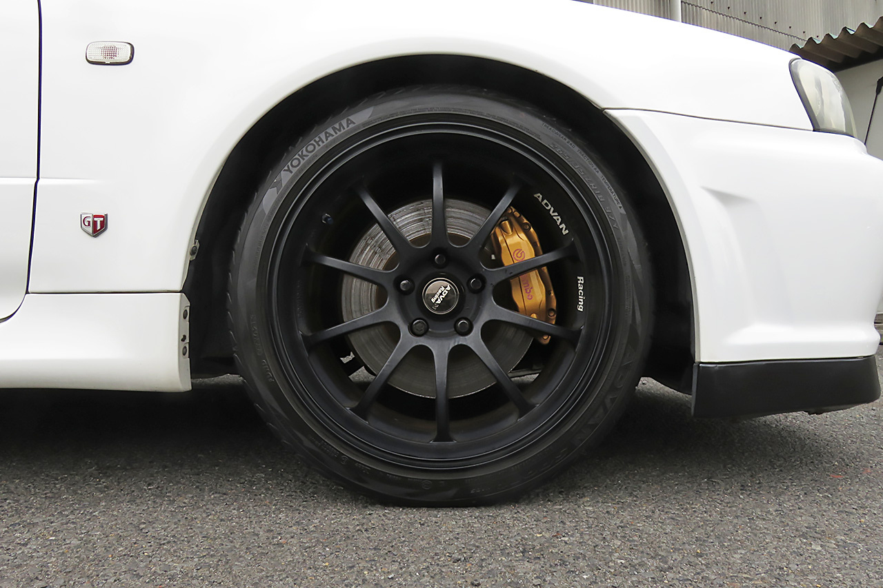 2000 Nissan SKYLINE GT-R BNR34 R34 GT-R, NISMO Exhaust, NISMO Shock Absorber, ADVAN Racing 18 Inch Wheels