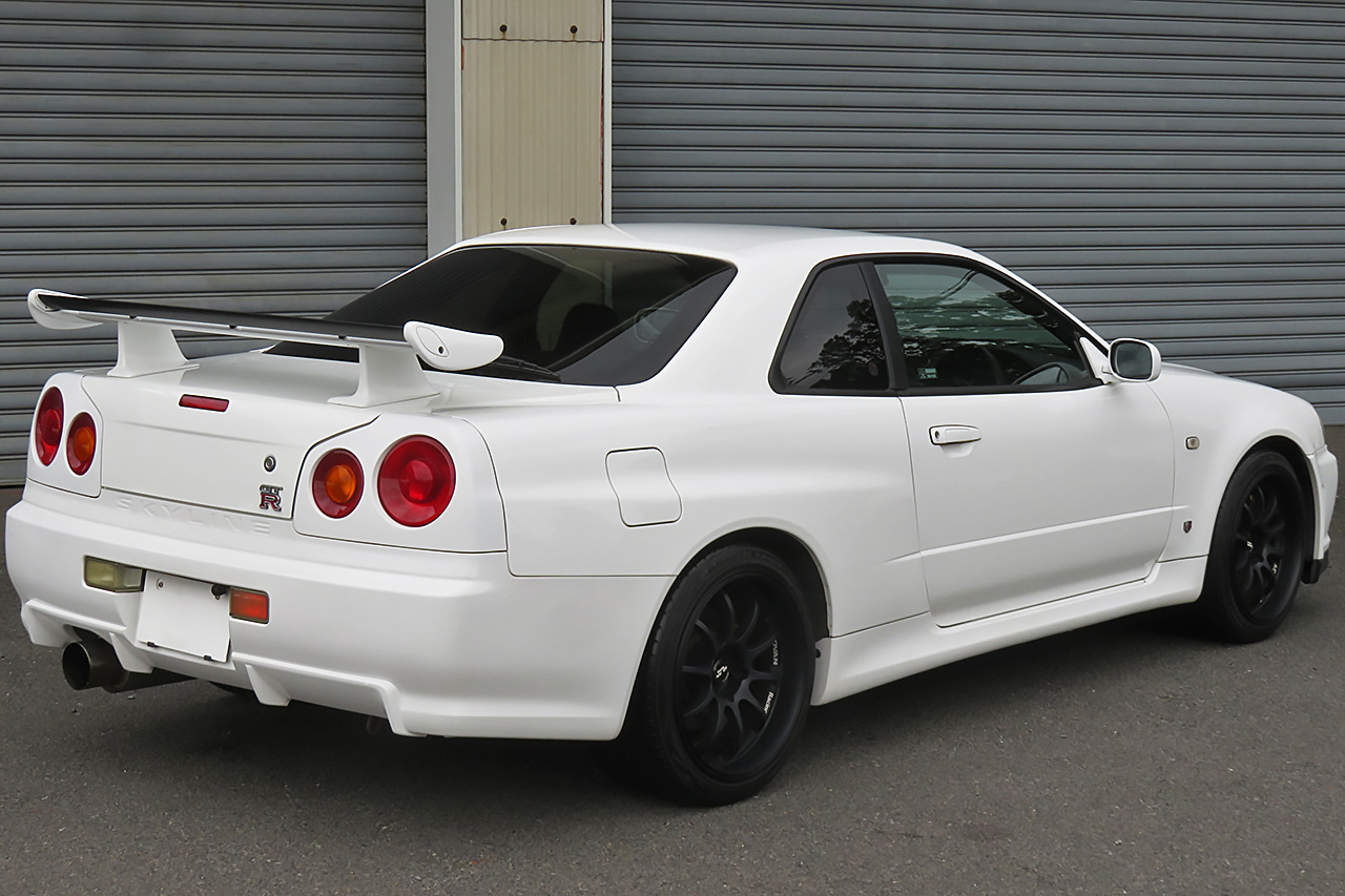 2000 Nissan SKYLINE GT-R BNR34 R34 GT-R, NISMO Exhaust, NISMO Shock Absorber, ADVAN Racing 18 Inch Wheels