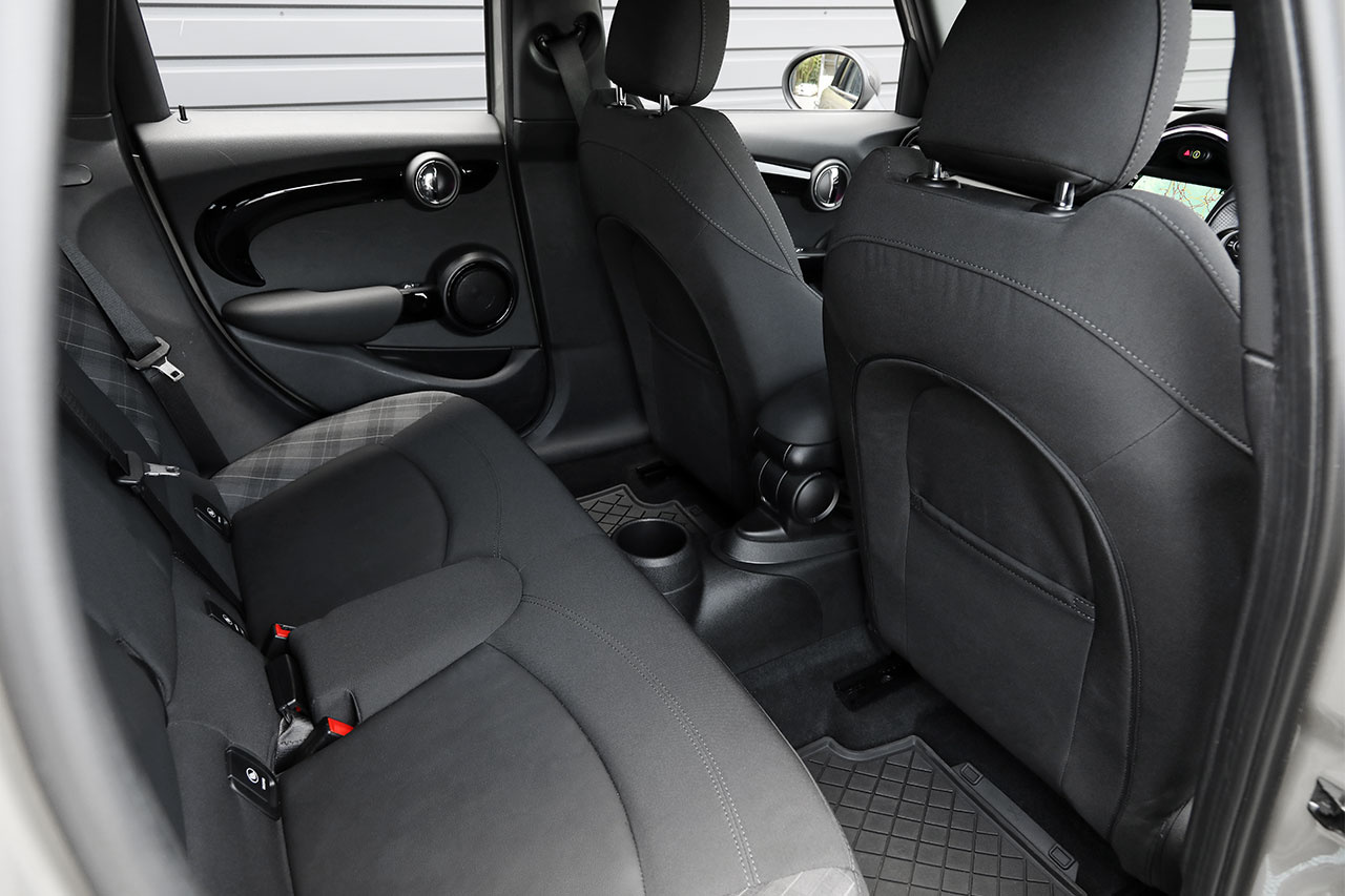 2019 Mini COOPER S null