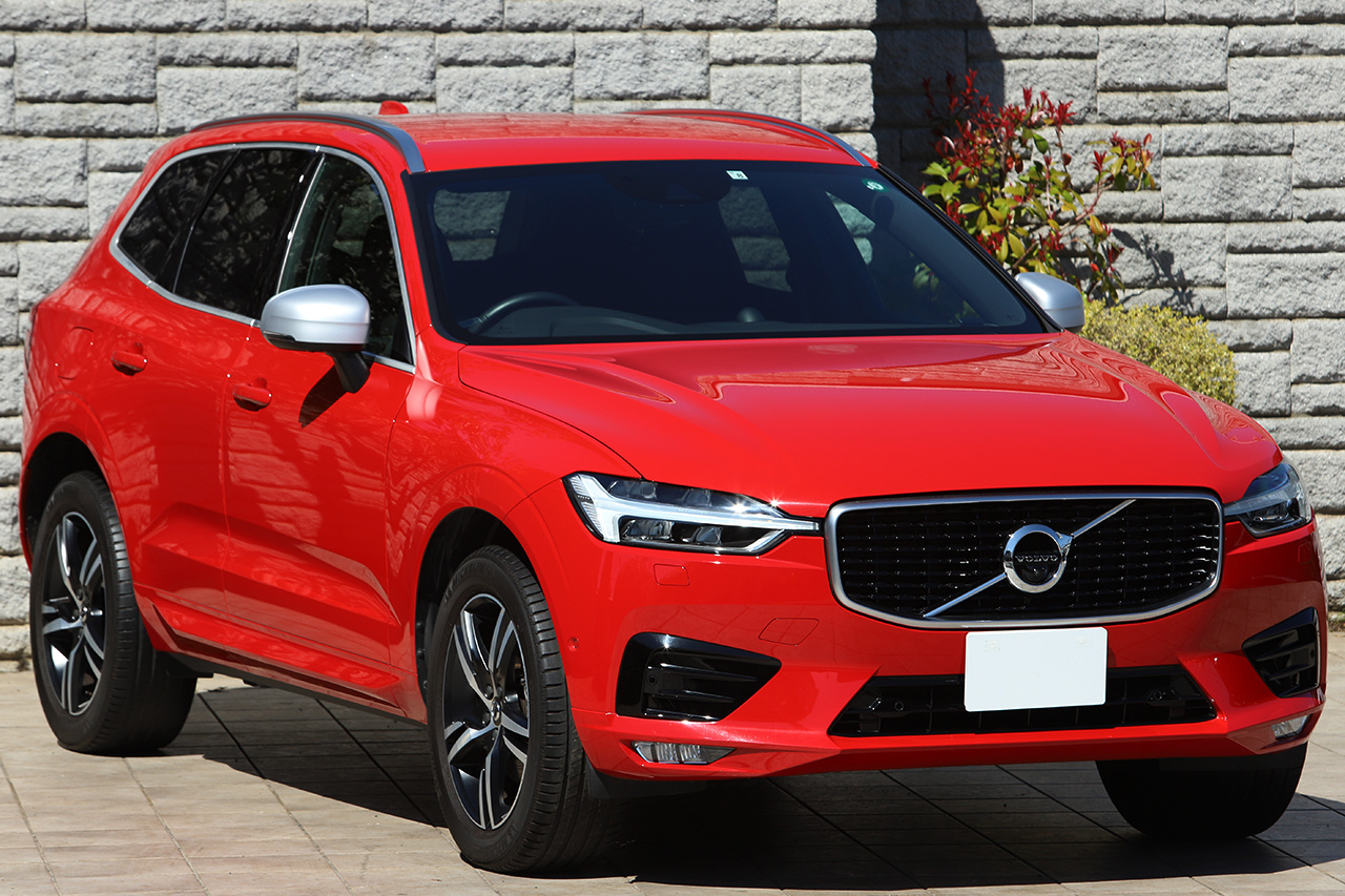 2019 Volvo XC60 D4AWD R DESIGN 4W