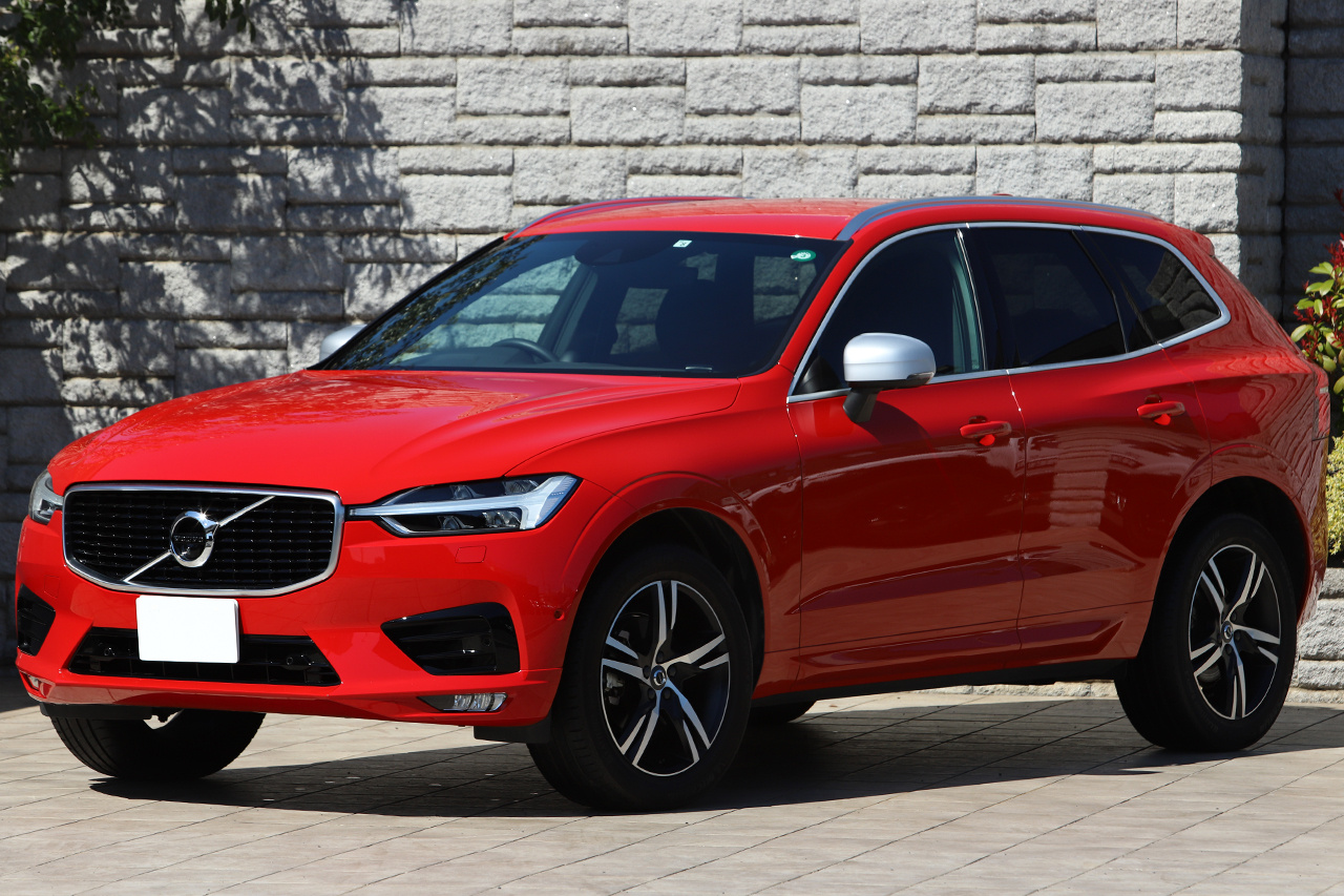 2019 Volvo XC60 D4AWD R DESIGN 4W