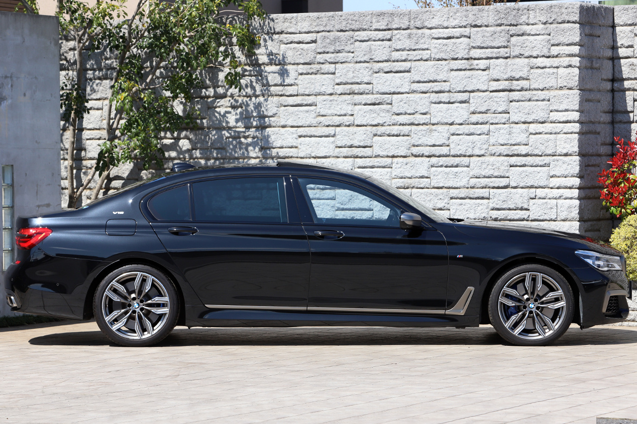 2017 BMW 7 SERIES M760LI XDRIVE