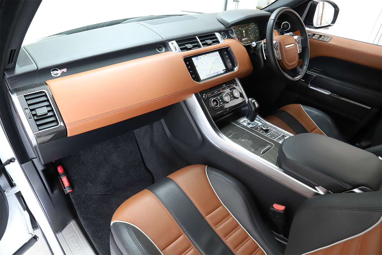 2016 Land Rover RANGE ROVER SPORT SVR