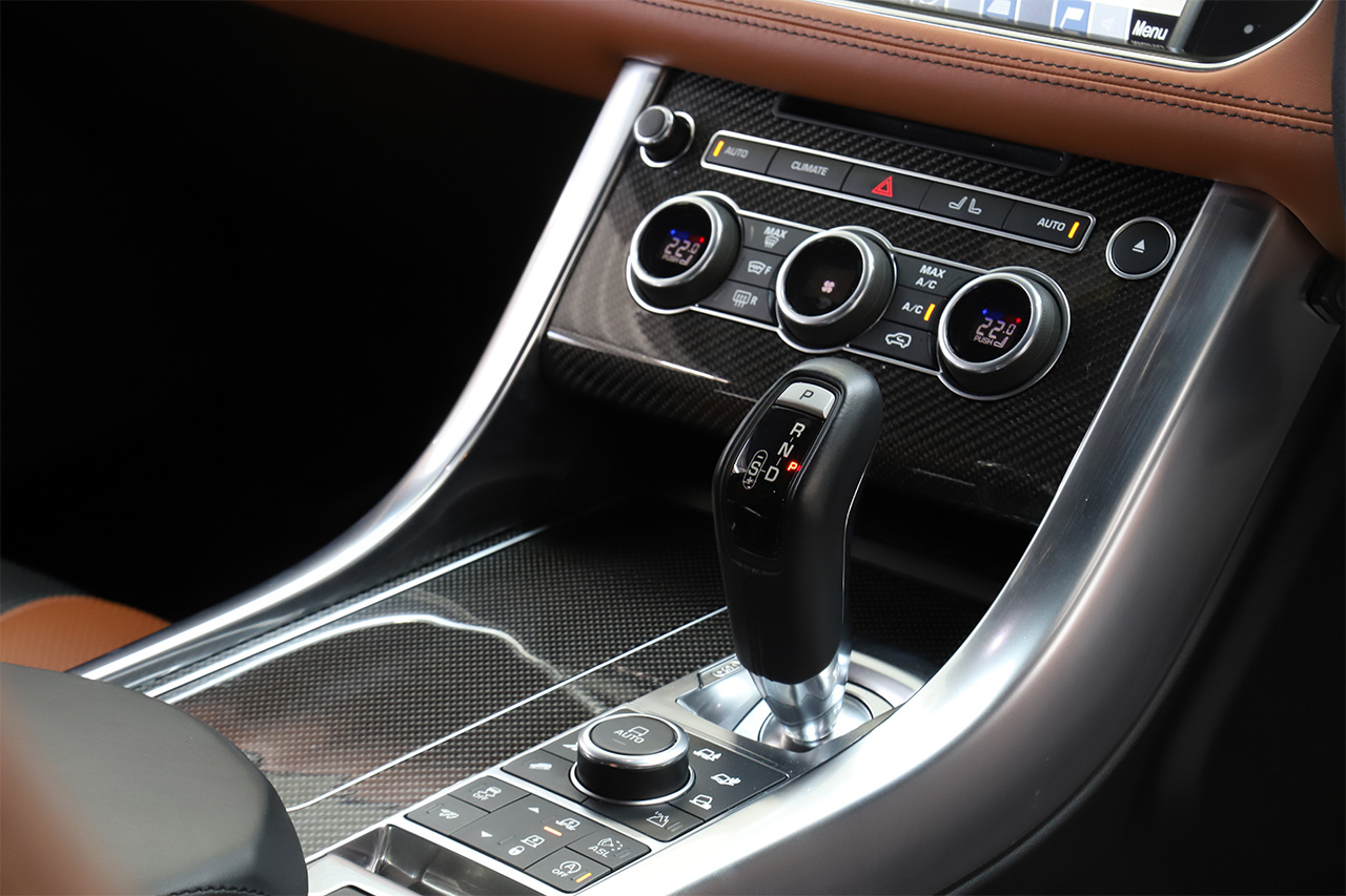 2016 Land Rover RANGE ROVER SPORT SVR