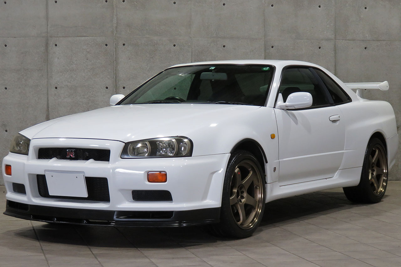 1999 Nissan SKYLINE GT-R R34 GT-R, NISMO LMGT4 18 Inch Wheels