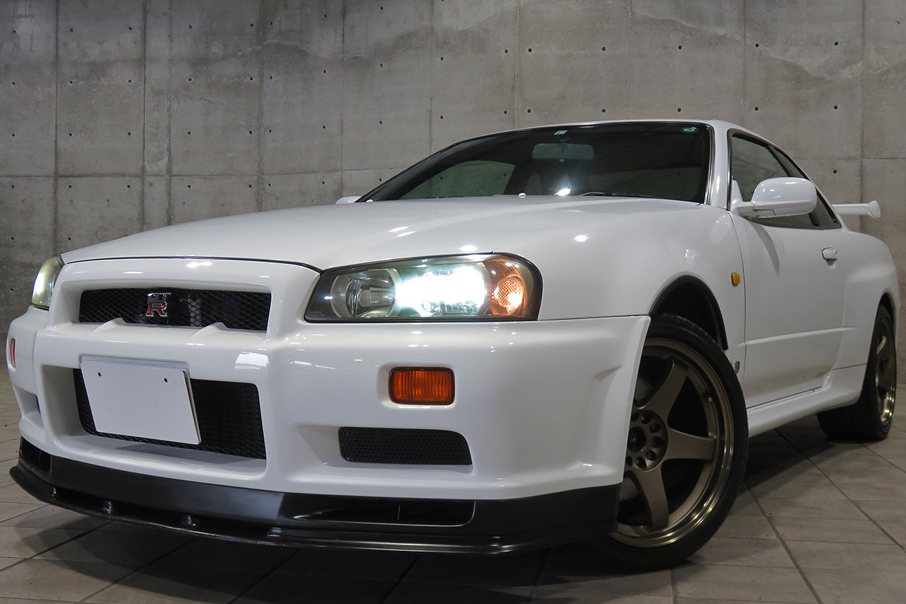 1999 Nissan SKYLINE GT-R R34 GT-R, NISMO LMGT4 18 Inch Wheels