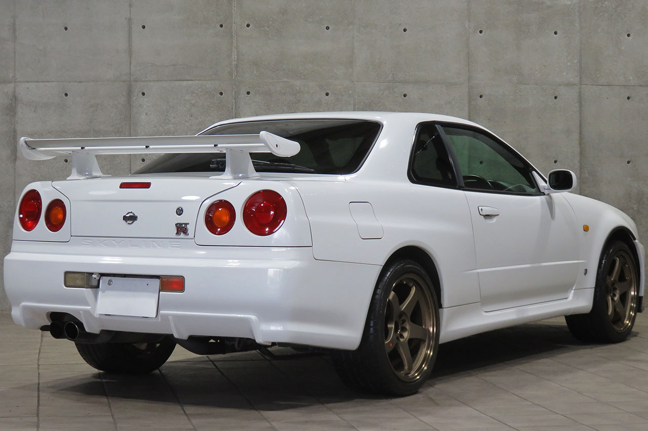 1999 Nissan SKYLINE GT-R R34 GT-R, NISMO LMGT4 18 Inch Wheels