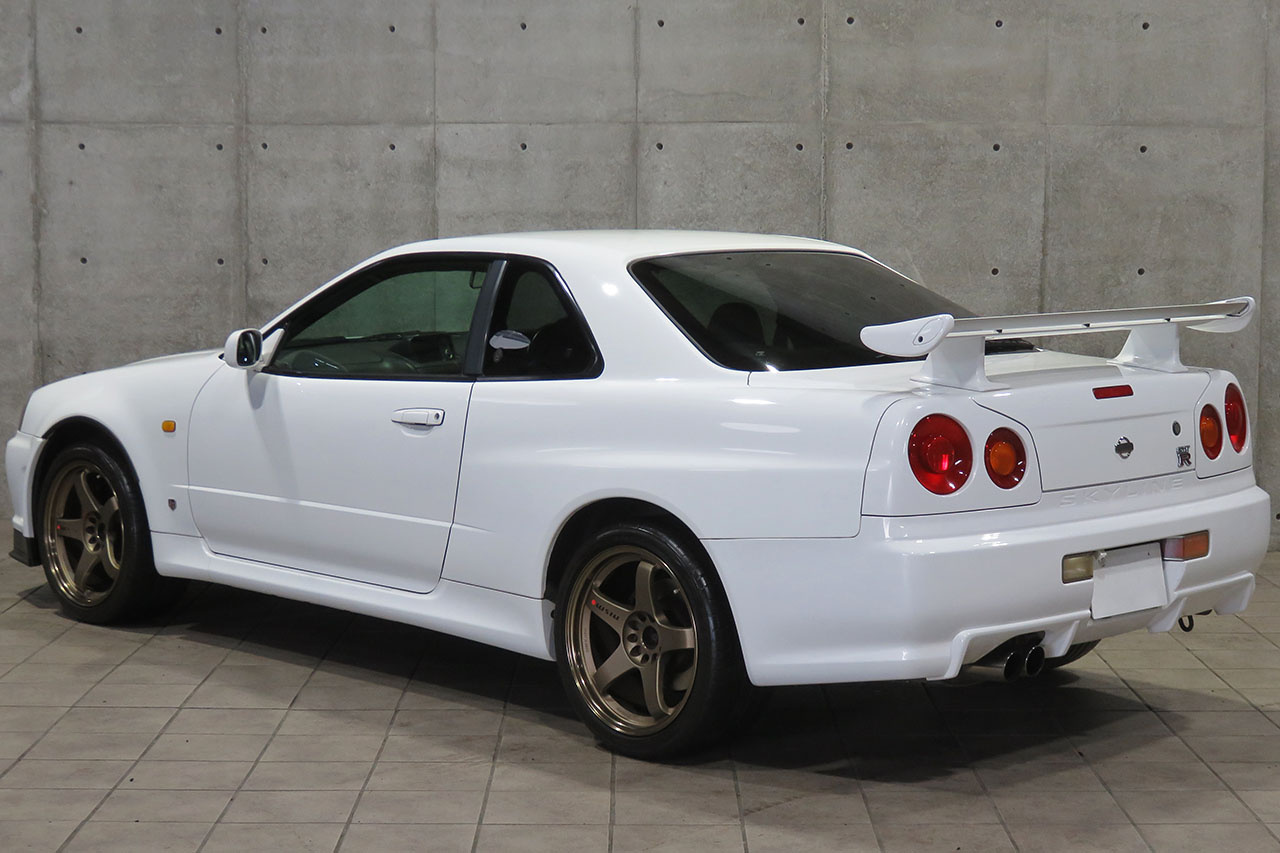 1999 Nissan SKYLINE GT-R R34 GT-R, NISMO LMGT4 18 Inch Wheels