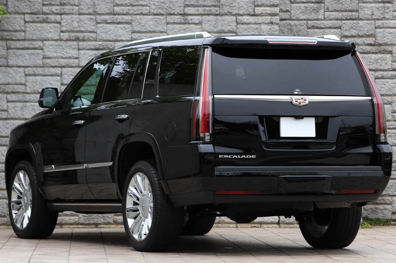 2017 Cadillac ESCALADE null