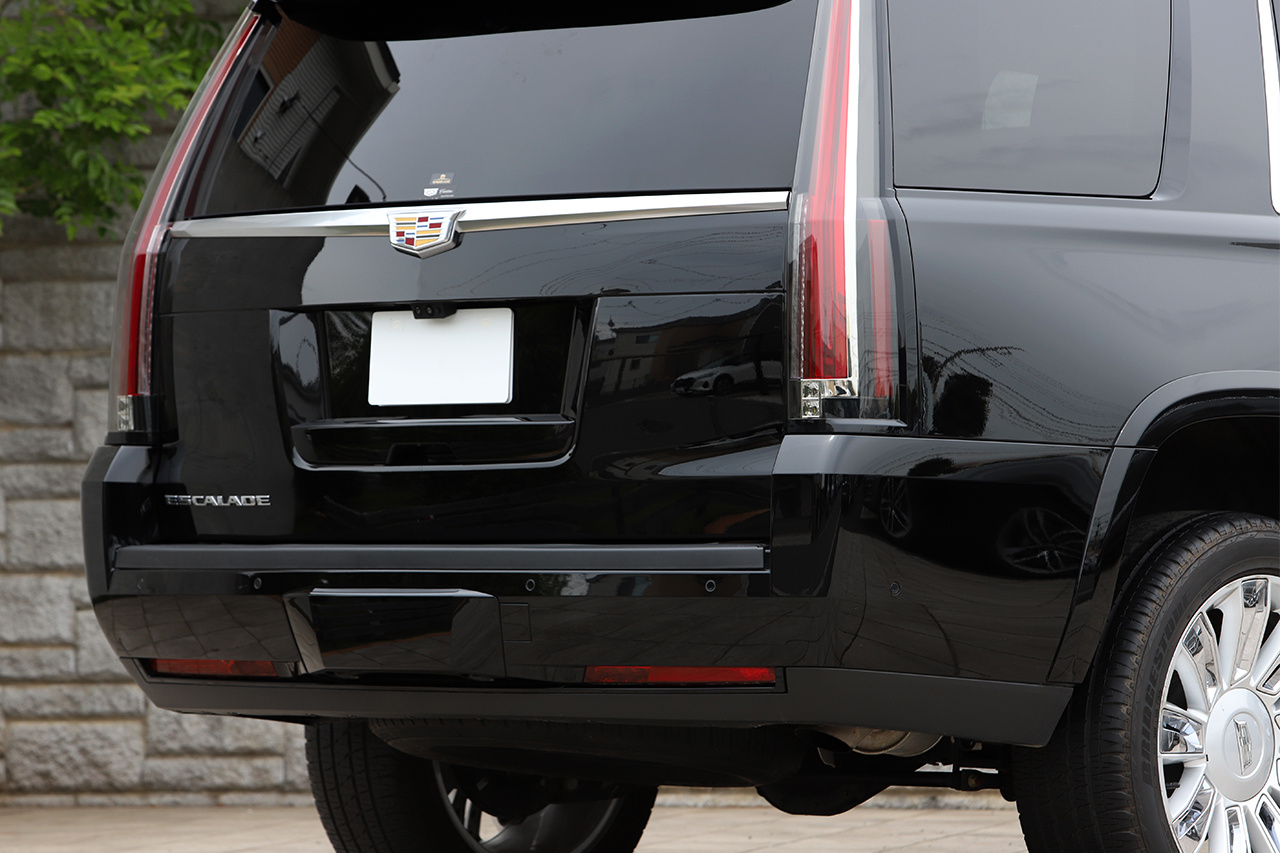 2017 Cadillac ESCALADE null