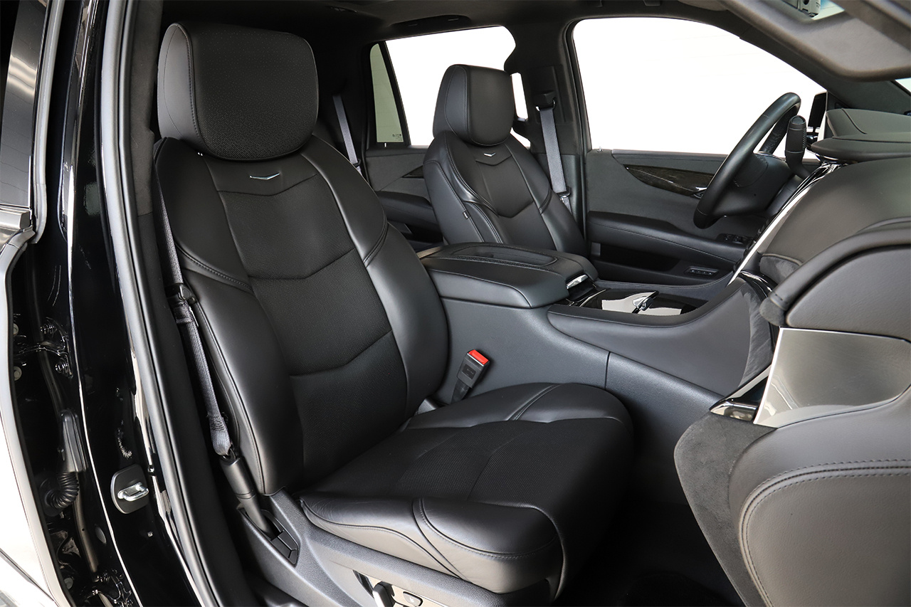 2017 Cadillac ESCALADE null
