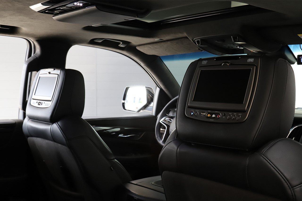 2017 Cadillac ESCALADE null